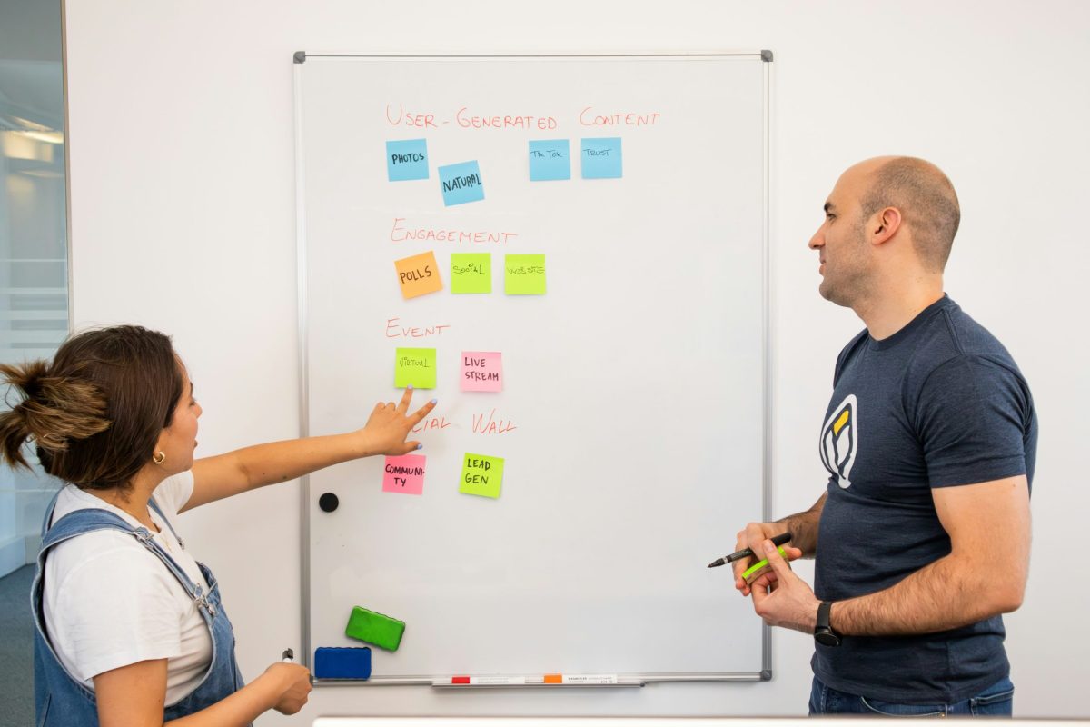 Photo: Walls.io, Unsplash